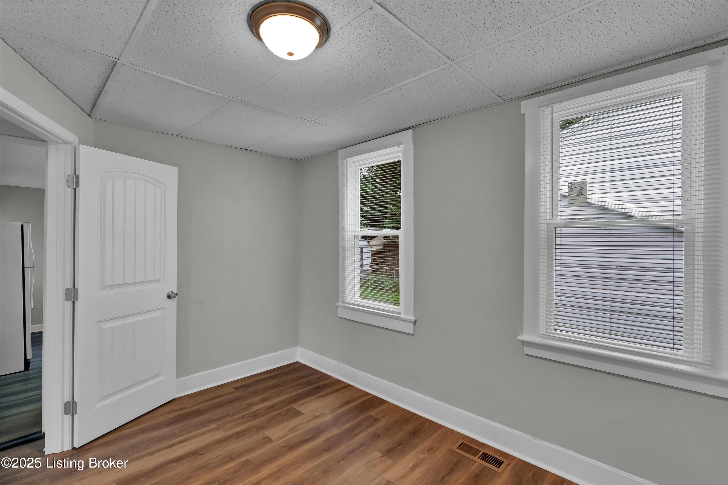 209 W Kenton St, Louisville, Kentucky image 17
