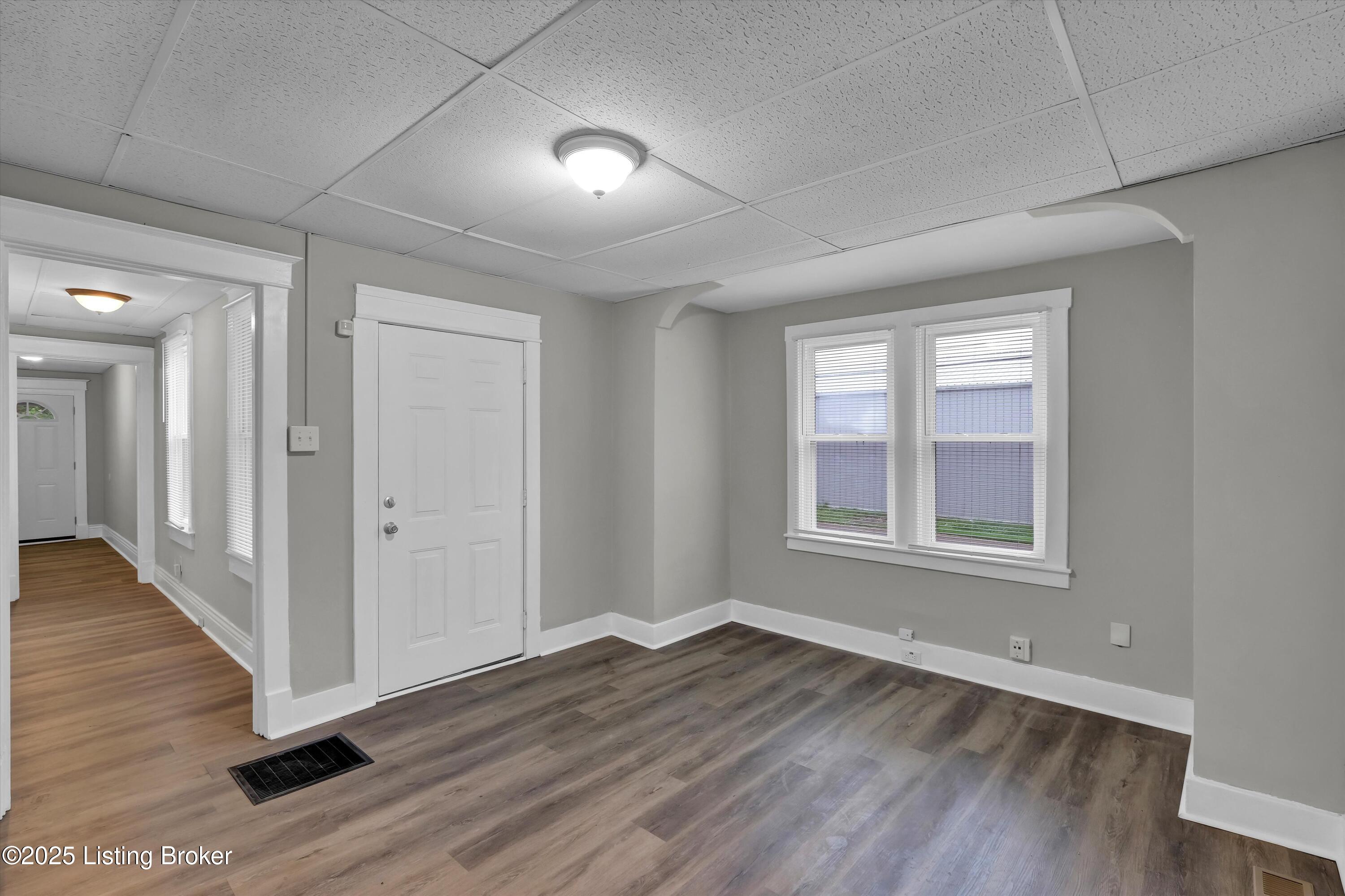 209 W Kenton St, Louisville, Kentucky image 14