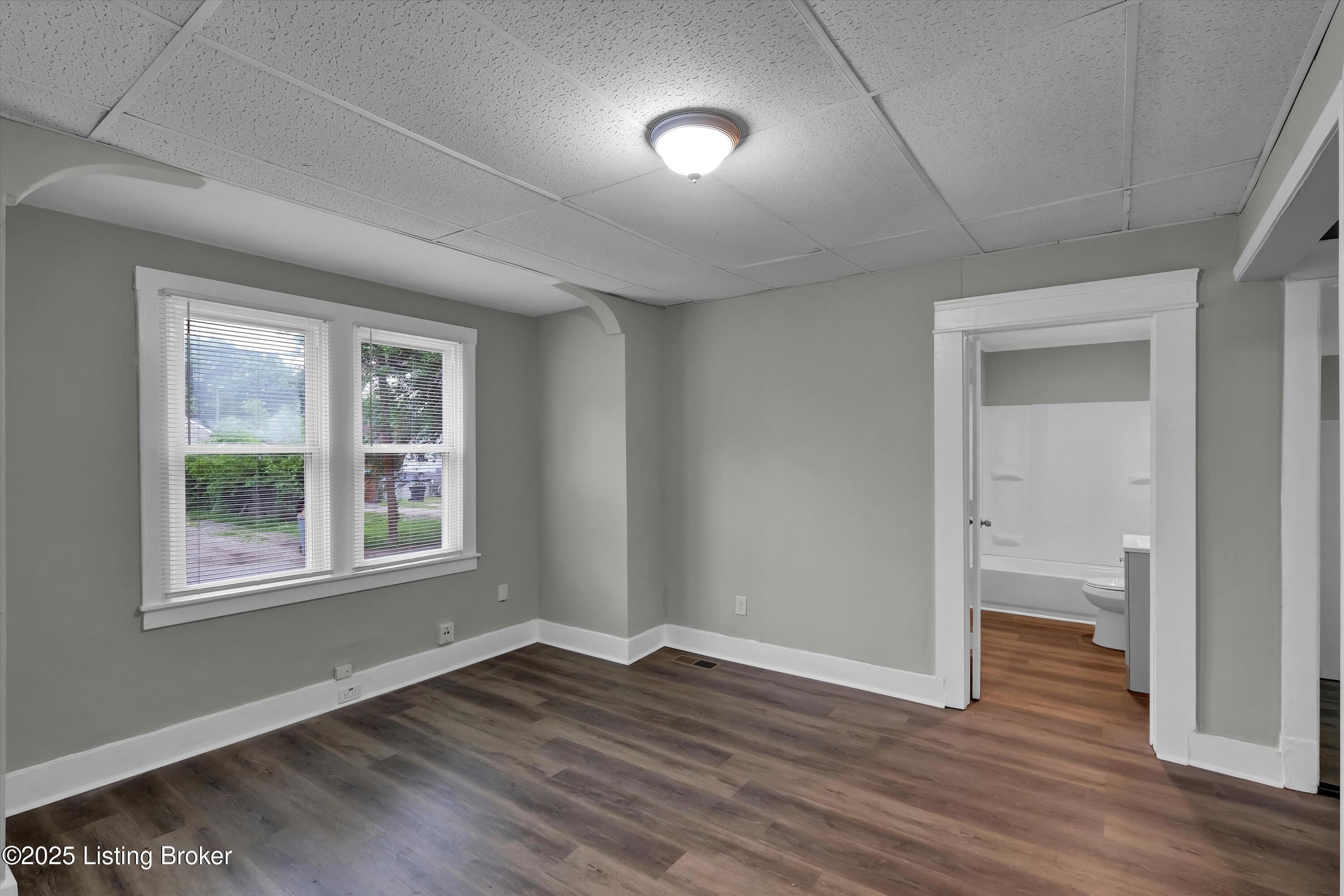 209 W Kenton St, Louisville, Kentucky image 11
