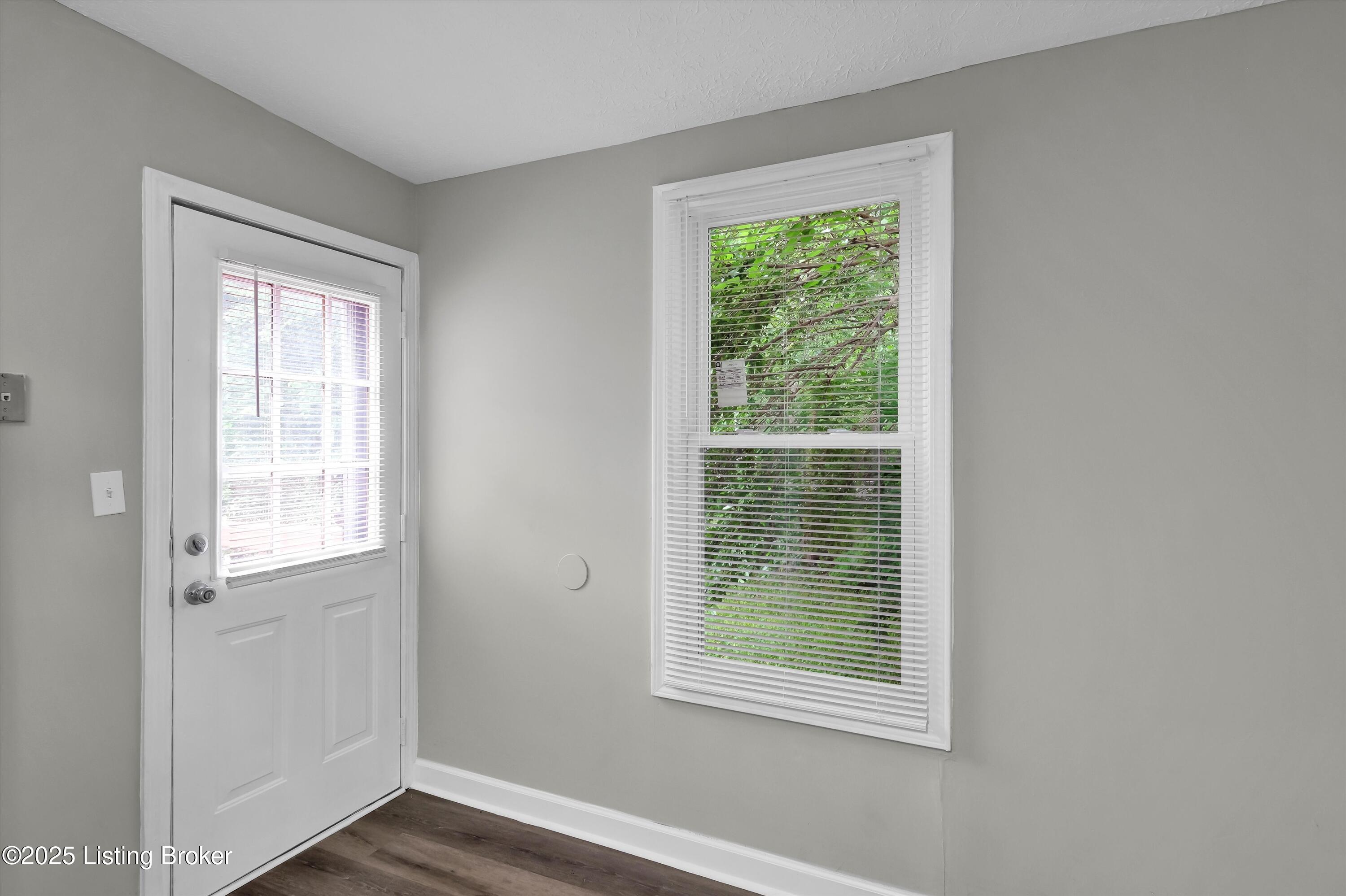 209 W Kenton St, Louisville, Kentucky image 23