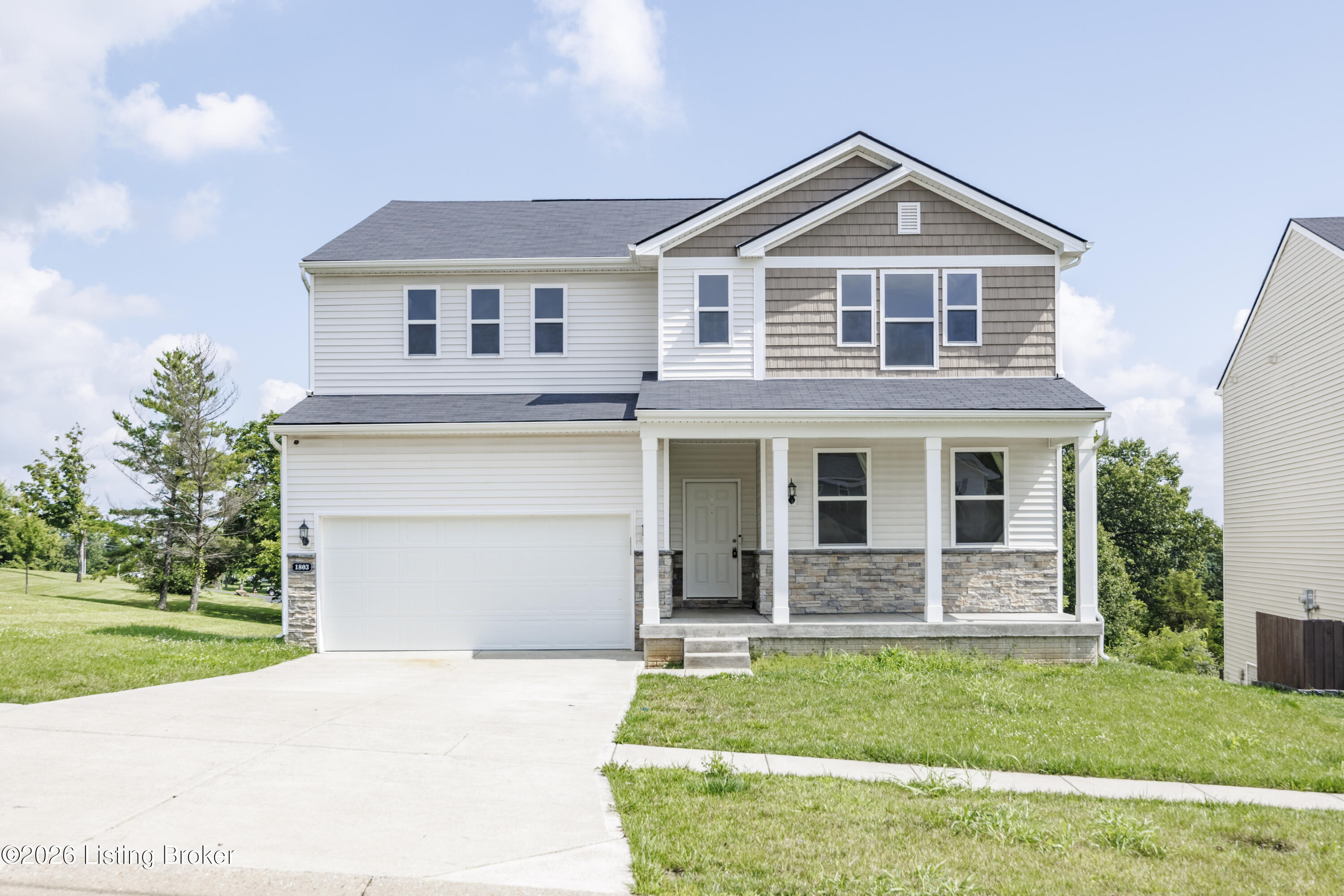 Photo 1 of 83 — 1803 Cherry Glen Dr, La Grange, KY 40031