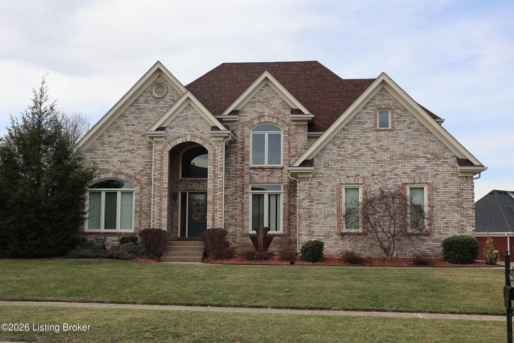 Photo of 7606 Kendrick Crossing Ln, Louisville, KY 40291 (MLS # 1707252)