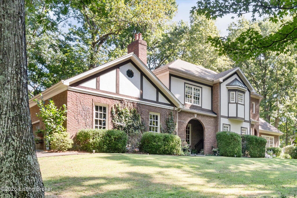 Photo of 7101 Hickory Valley Rd, Jeffersontown, KY 40299 (MLS # 1728068)