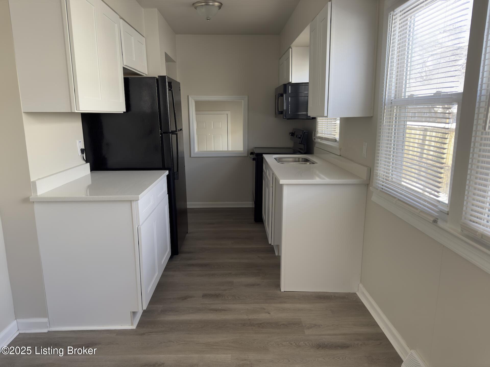 1274 Weller Ave, Louisville, Kentucky image 17