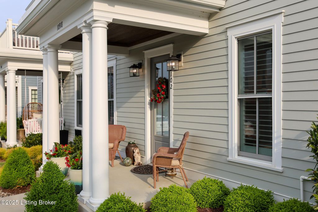 Photo of 10918 Monkshood Dr #102, Prospect, KY 40059 (MLS # 1710488)