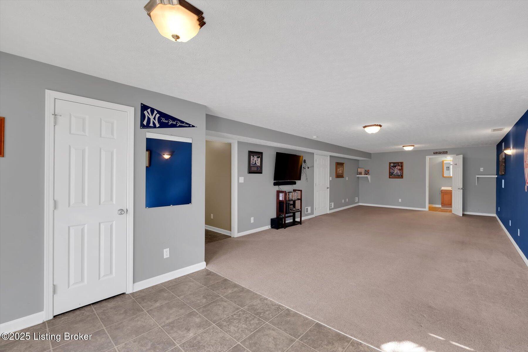 7305 Oakburn Dr, Louisville, Kentucky image 36
