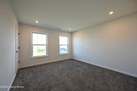 Tiny photo for 15806 Stonehouse Ct, Louisville, KY 40245 (MLS # 1729383)