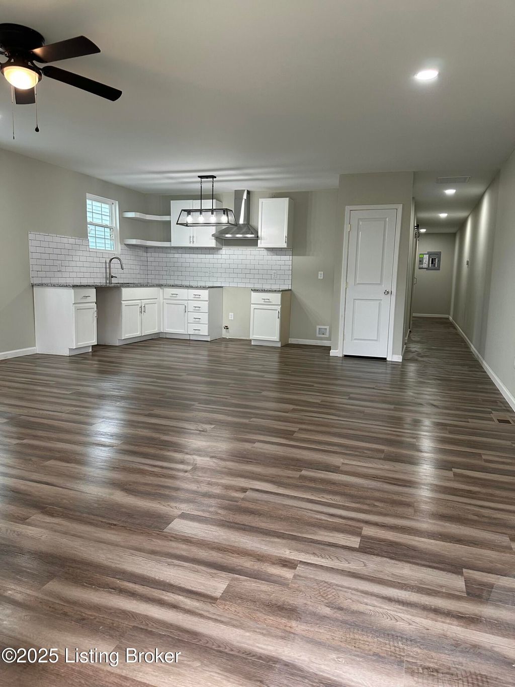 Photo of 702 M St, Louisville, KY 40208 (MLS # 1705548)