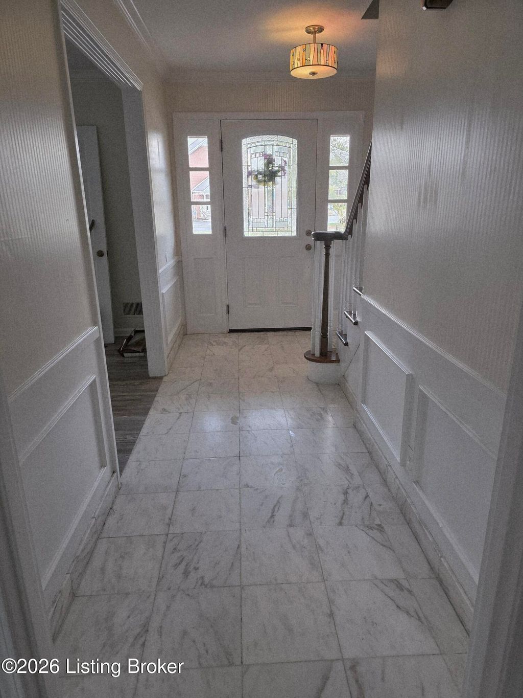 Photo of 8802 Nottingham Pkwy, Louisville, KY 40222 (MLS # 1710773)