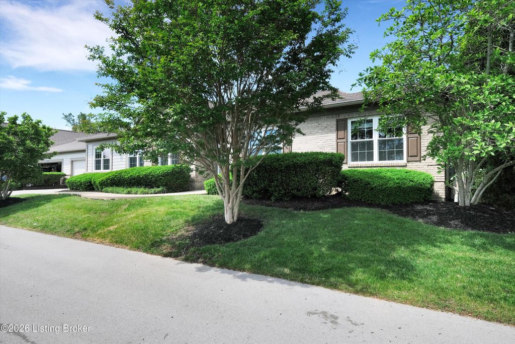 Photo of 1204 Prickly Pear Ct, Louisville, KY 40243 (MLS # 1716573)
