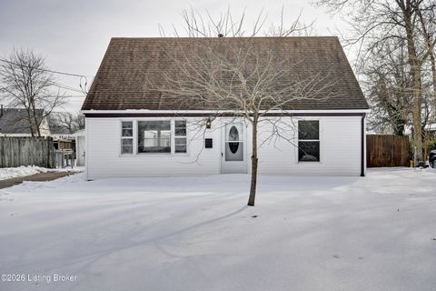 Photo of 13501 Horncastle Way, Louisville, KY 40272 (MLS # 1708519)