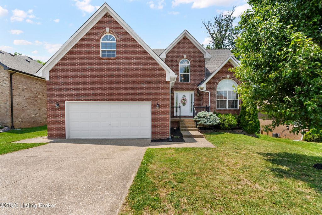 Photo of 207 River Edge Dr, Shepherdsville, KY 40165 (MLS # 1717832)