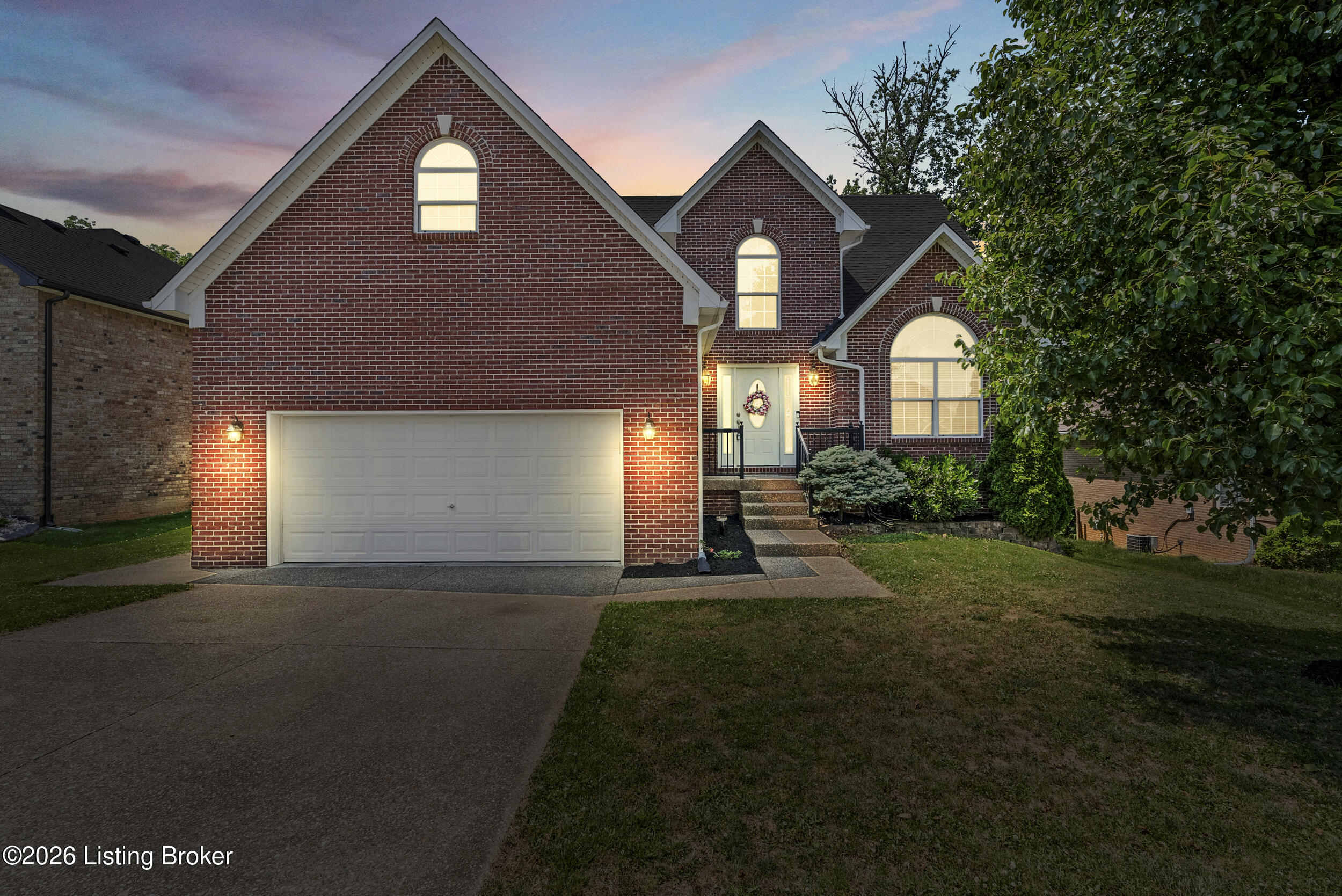 207 River Edge Dr