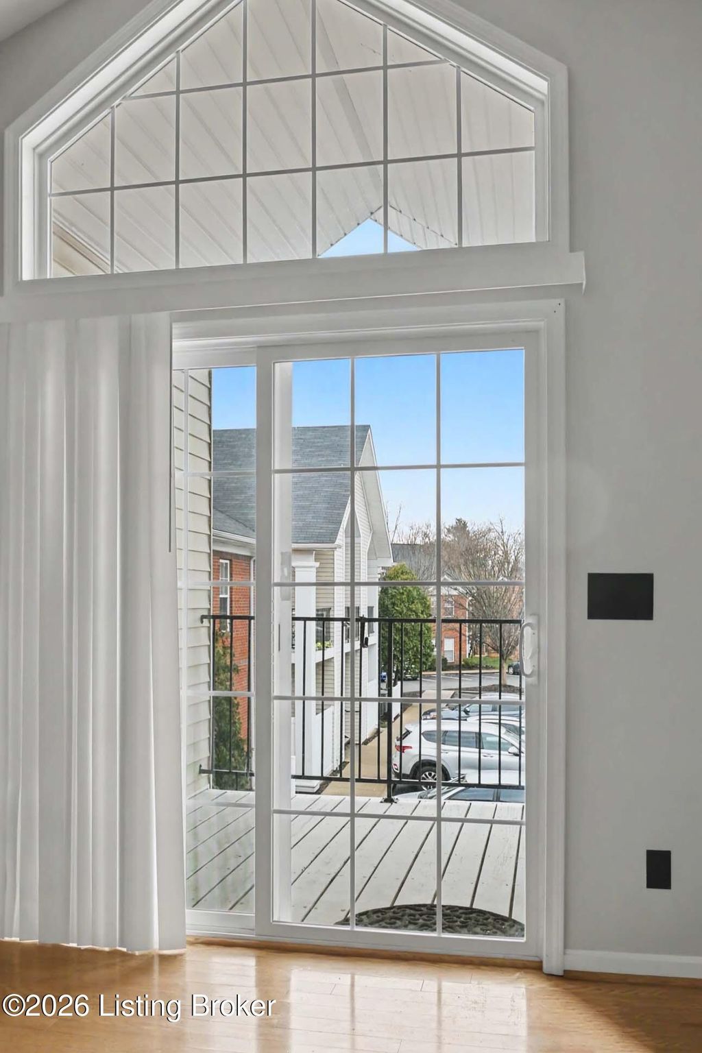 Photo of 1110 Westlynne Pl #UNIT 5, Louisville, KY 40222 (MLS # 1710495)