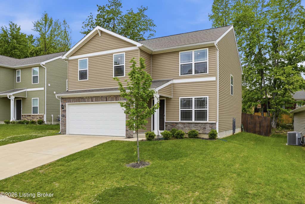 Photo of 8990 Auburn Woods Rd, Louisville, KY 40214 (MLS # 1724580)
