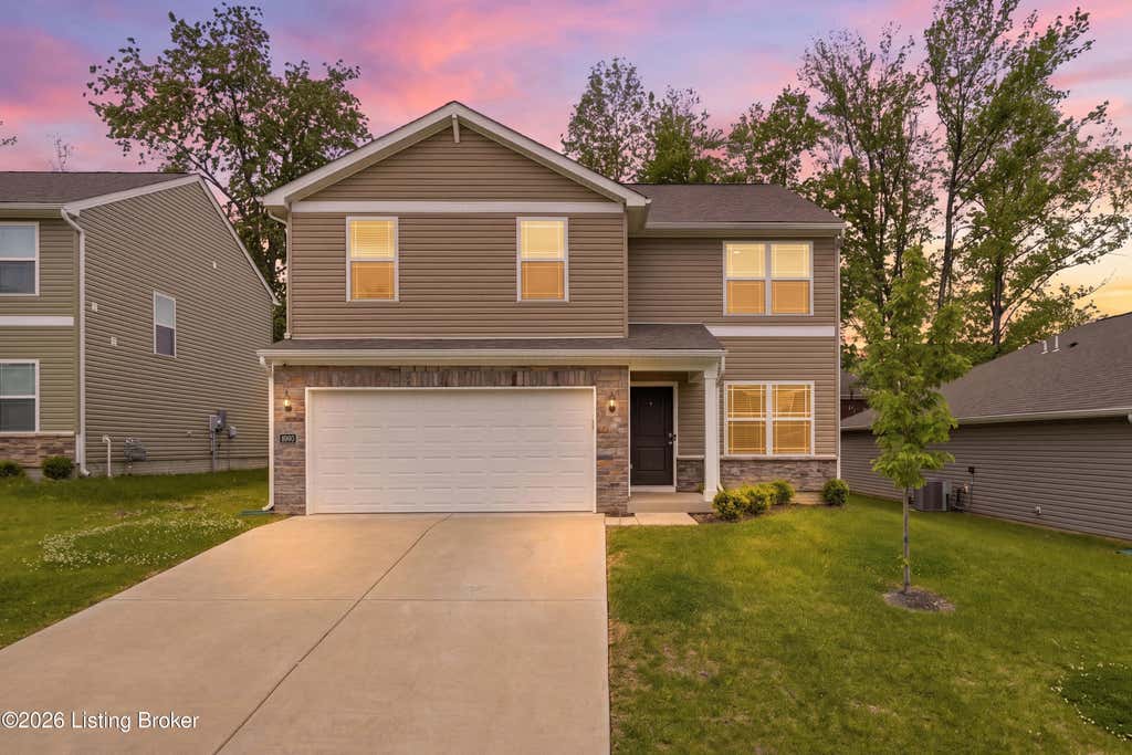 Photo of 8990 Auburn Woods Rd, Louisville, KY 40214 (MLS # 1724580)