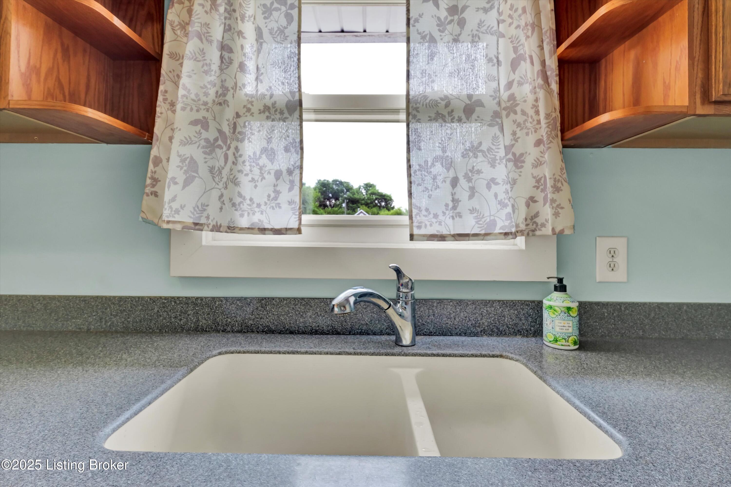 3707 Lentz Ave, Louisville, Kentucky image 15