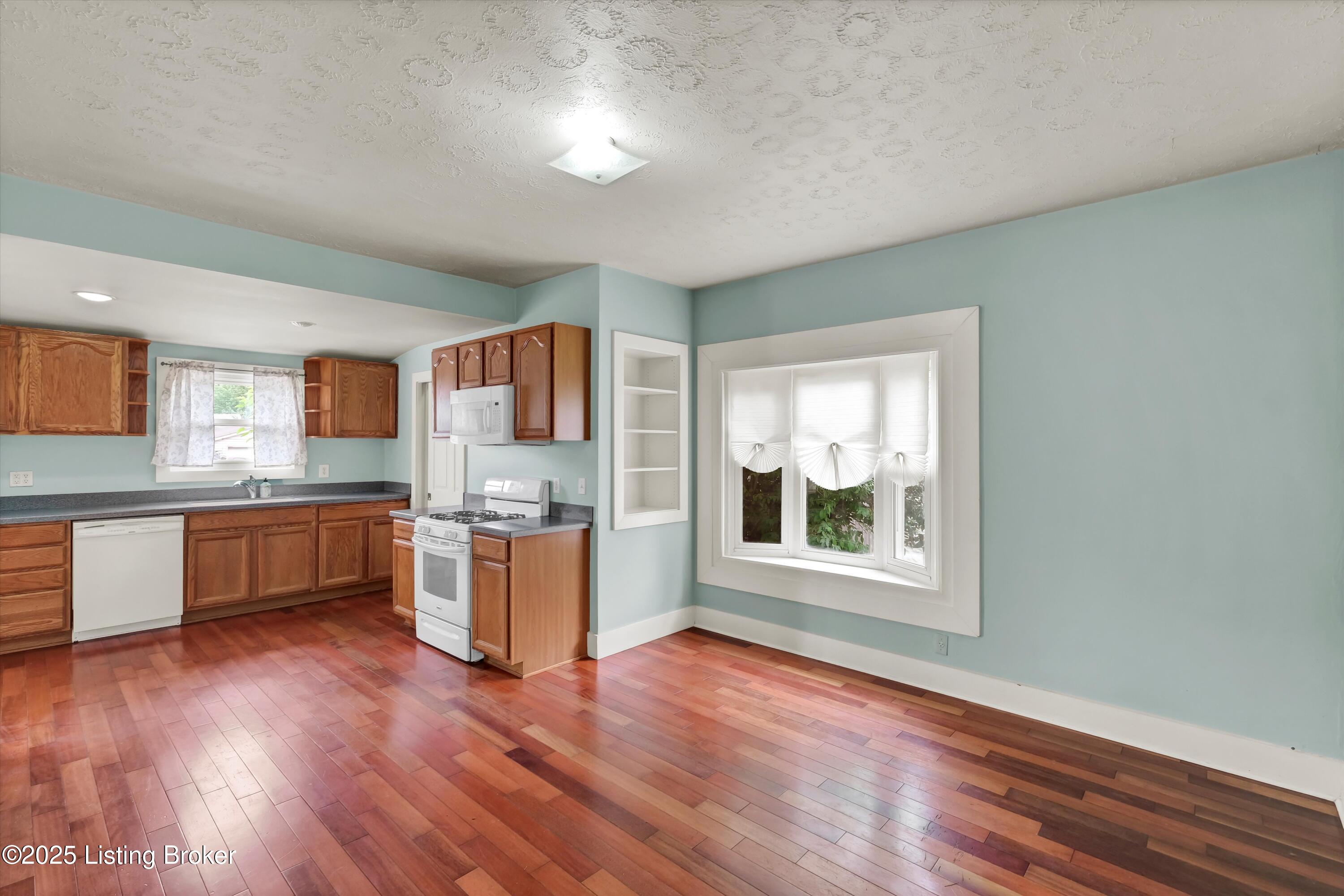 3707 Lentz Ave, Louisville, Kentucky image 9