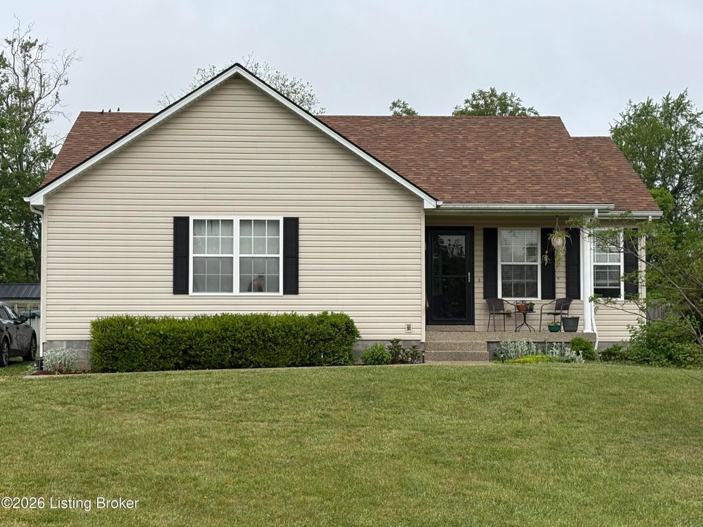 Photo of 457 Webb Ln, Taylorsville, KY 40071 (MLS # 1715607)