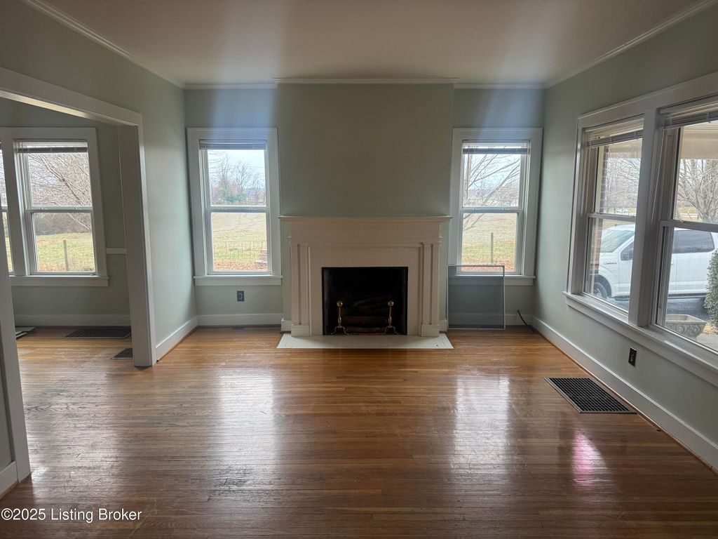 Photo of 2167 Eminence, Shelbyville, KY 40065 (MLS # 1705596)