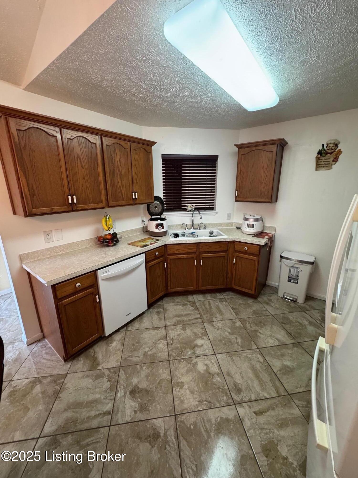 6412 Labor Ln, Louisville, Kentucky image 9