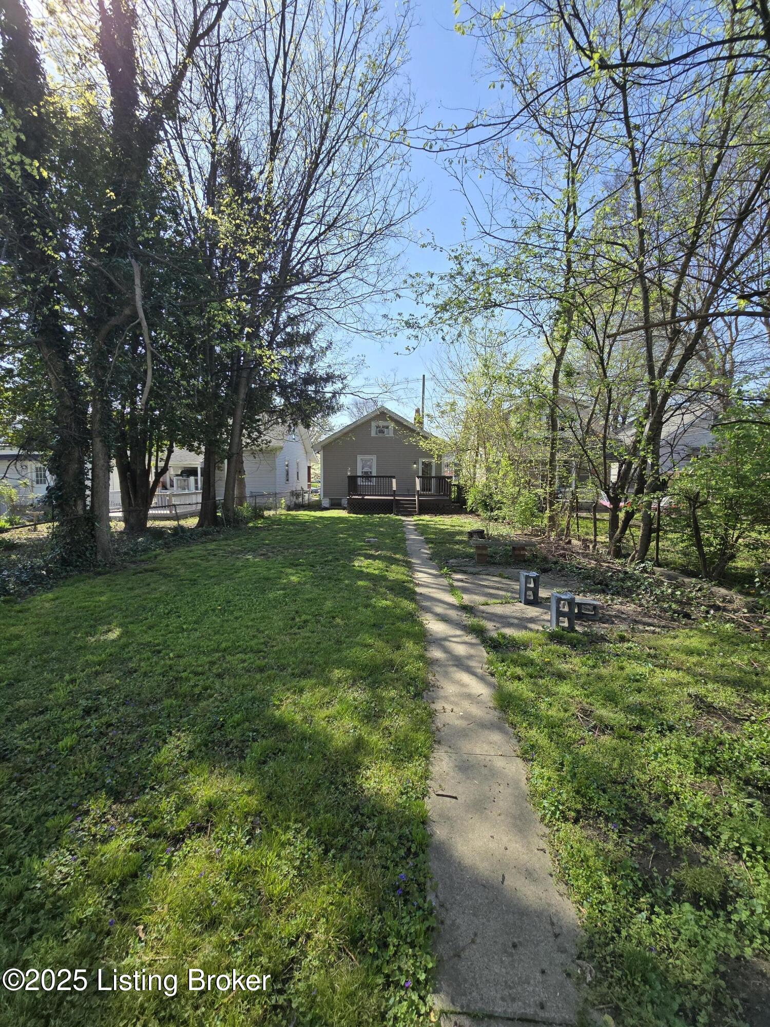 513 E Barbee Ave, Louisville, Kentucky image 45