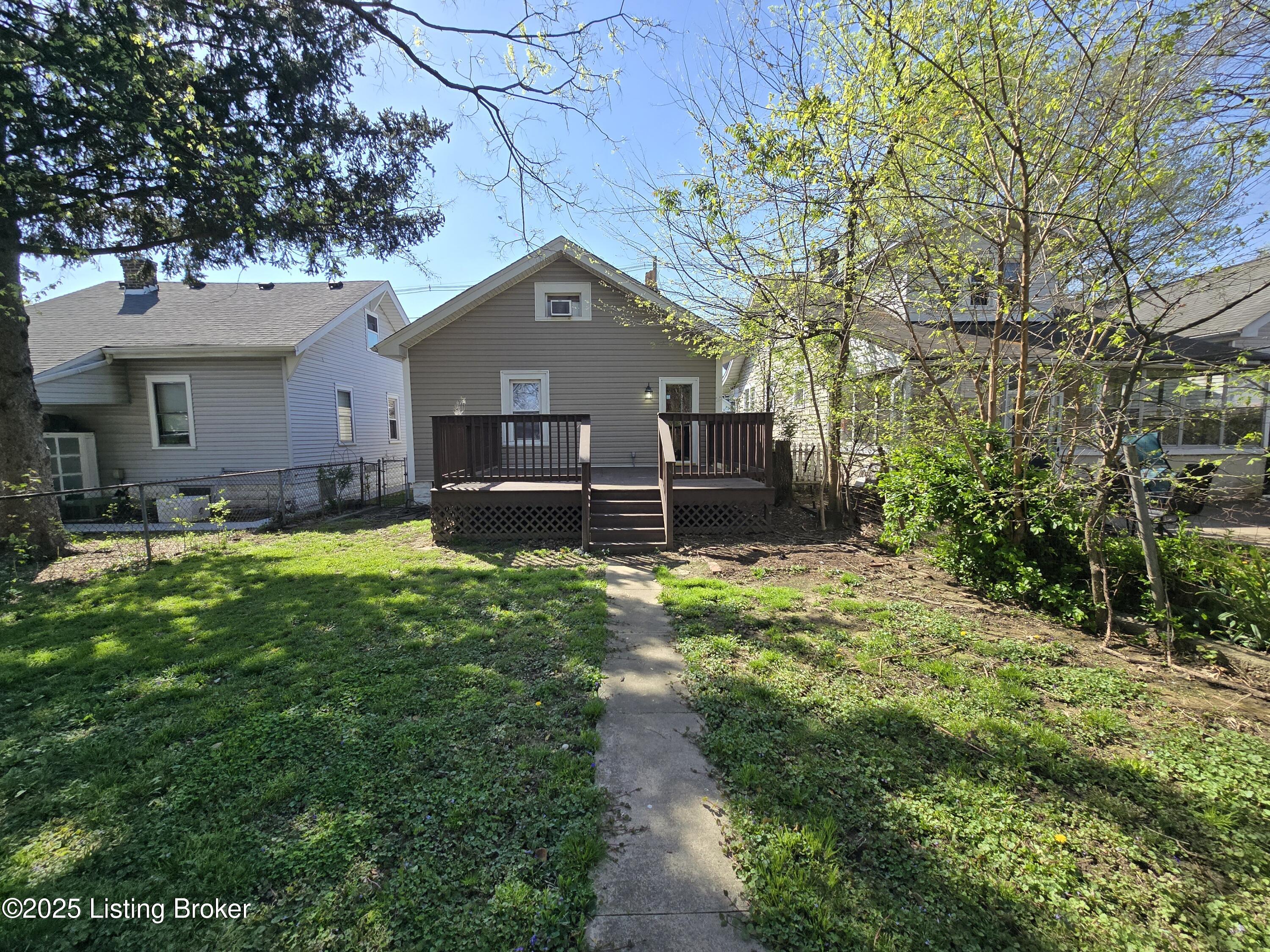 513 E Barbee Ave, Louisville, Kentucky image 35