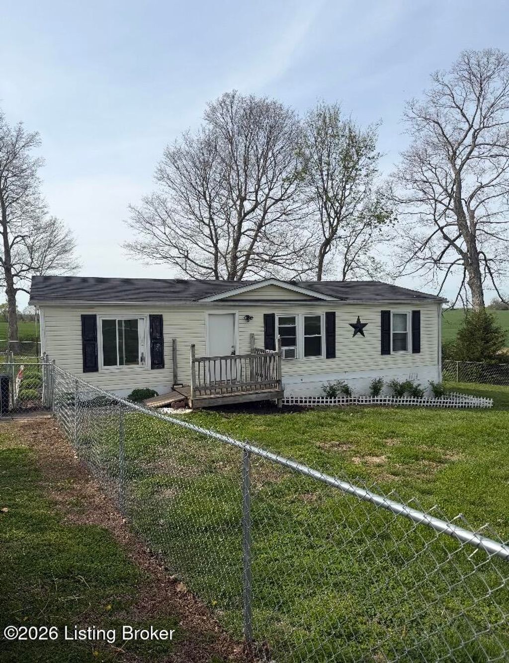 Photo of 8460 Bloomfield Rd, Bloomfield, KY 40008 (MLS # 1713761)