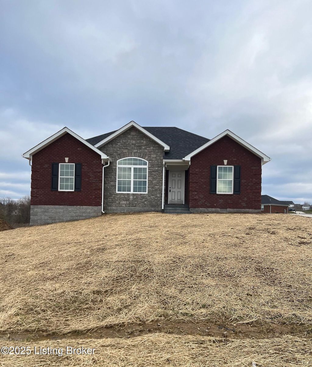 Photo of 140 Iroquois Trail, Bloomfield, KY 40008 (MLS # 1705583)