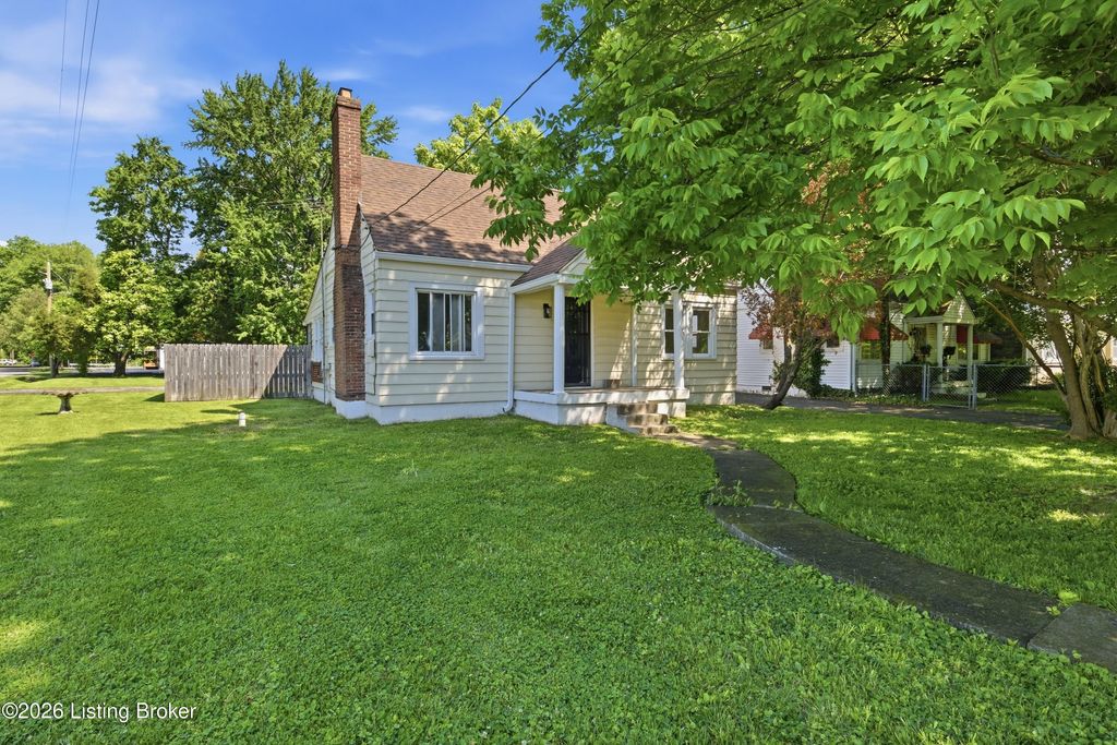 Photo of 1219 Becker Ave, Louisville, KY 40213 (MLS # 1716309)