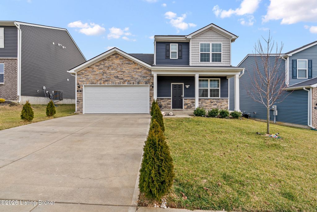 Photo of 240 Ardmore Crossing Dr, Shelbyville, KY 40065 (MLS # 1714120)