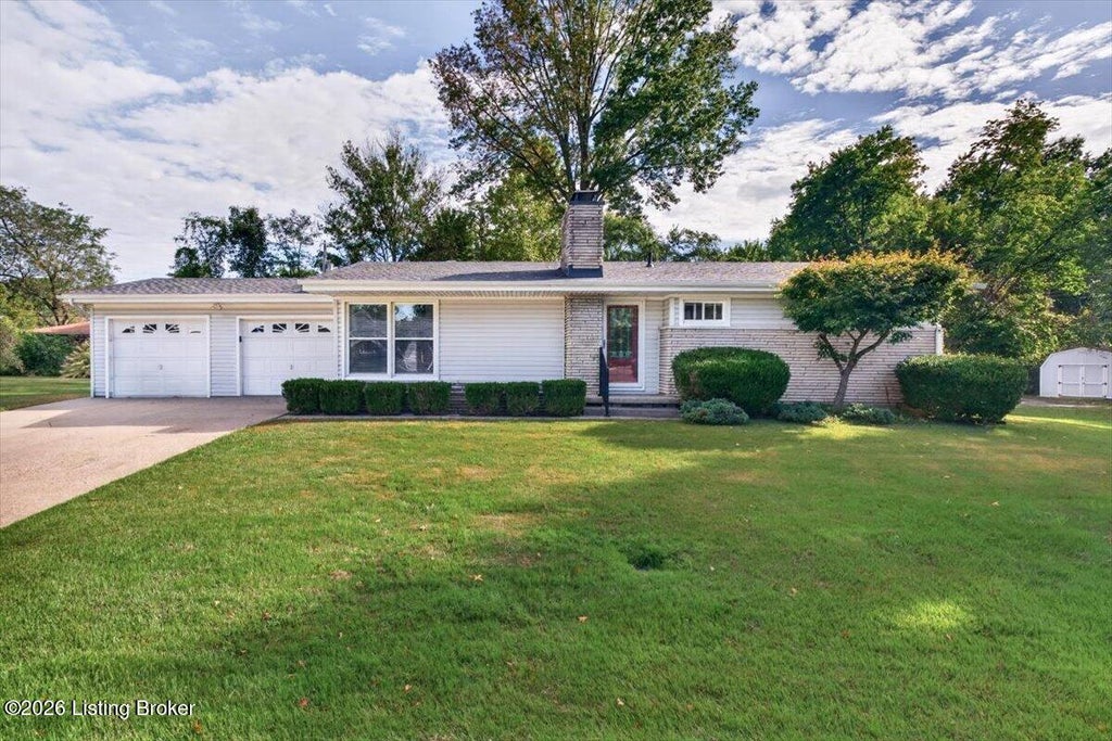 Photo of 3302 Norwood Dr, New Albany, IN 47150 (MLS # 1725857)