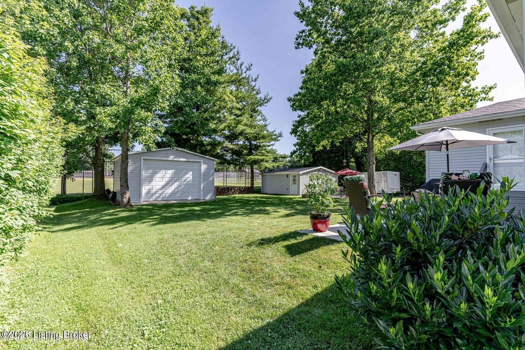 Photo of 11607 Wetherby Ave, Louisville, KY 40243 (MLS # 1723127)