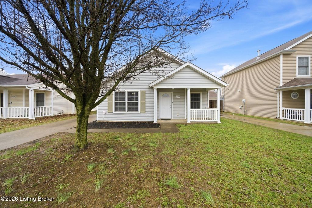 Photo of 6103 Maravian Dr, Louisville, KY 40258 (MLS # 1710526)