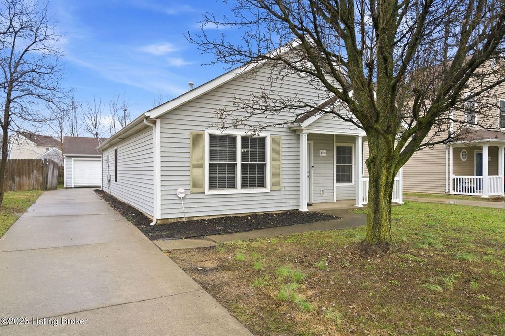 Photo of 6103 Maravian Dr, Louisville, KY 40258 (MLS # 1710526)