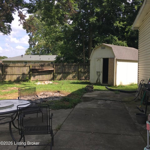 Tiny photo for 5111 Terry Rd, Louisville, KY 40216 (MLS # 1730965)