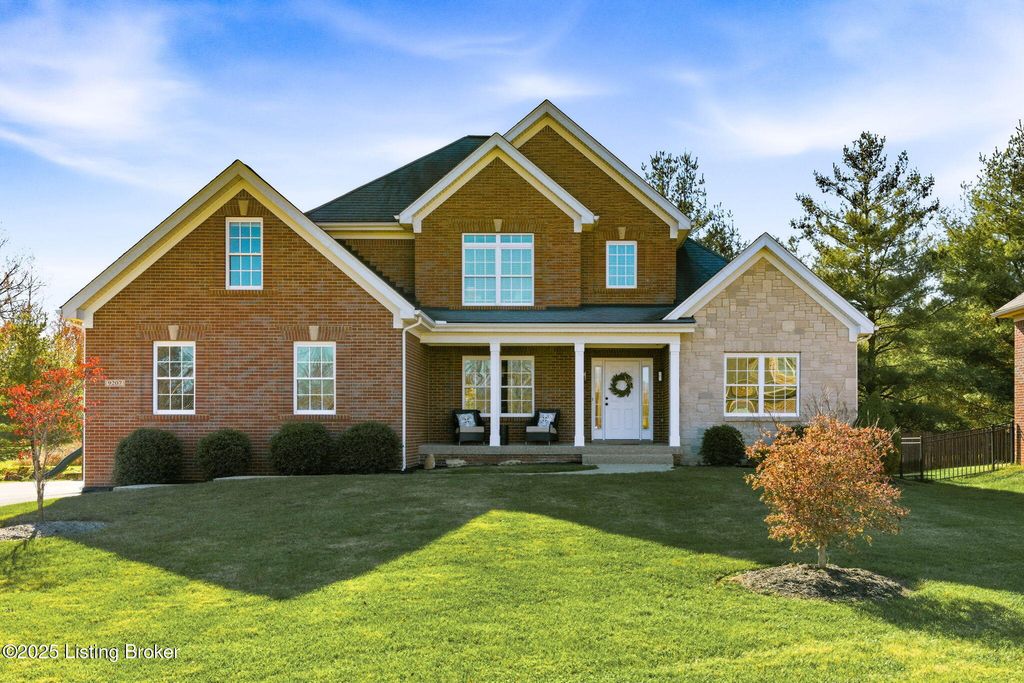 Photo of 9207 Ashland Ct, Pewee Valley, KY 40056 (MLS # 1703798)