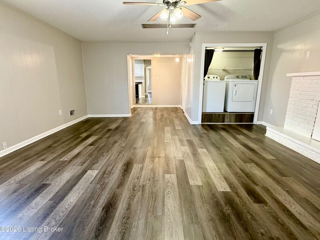 Photo of 3102 Grant Ave, Louisville, KY 40214 (MLS # 1710129)