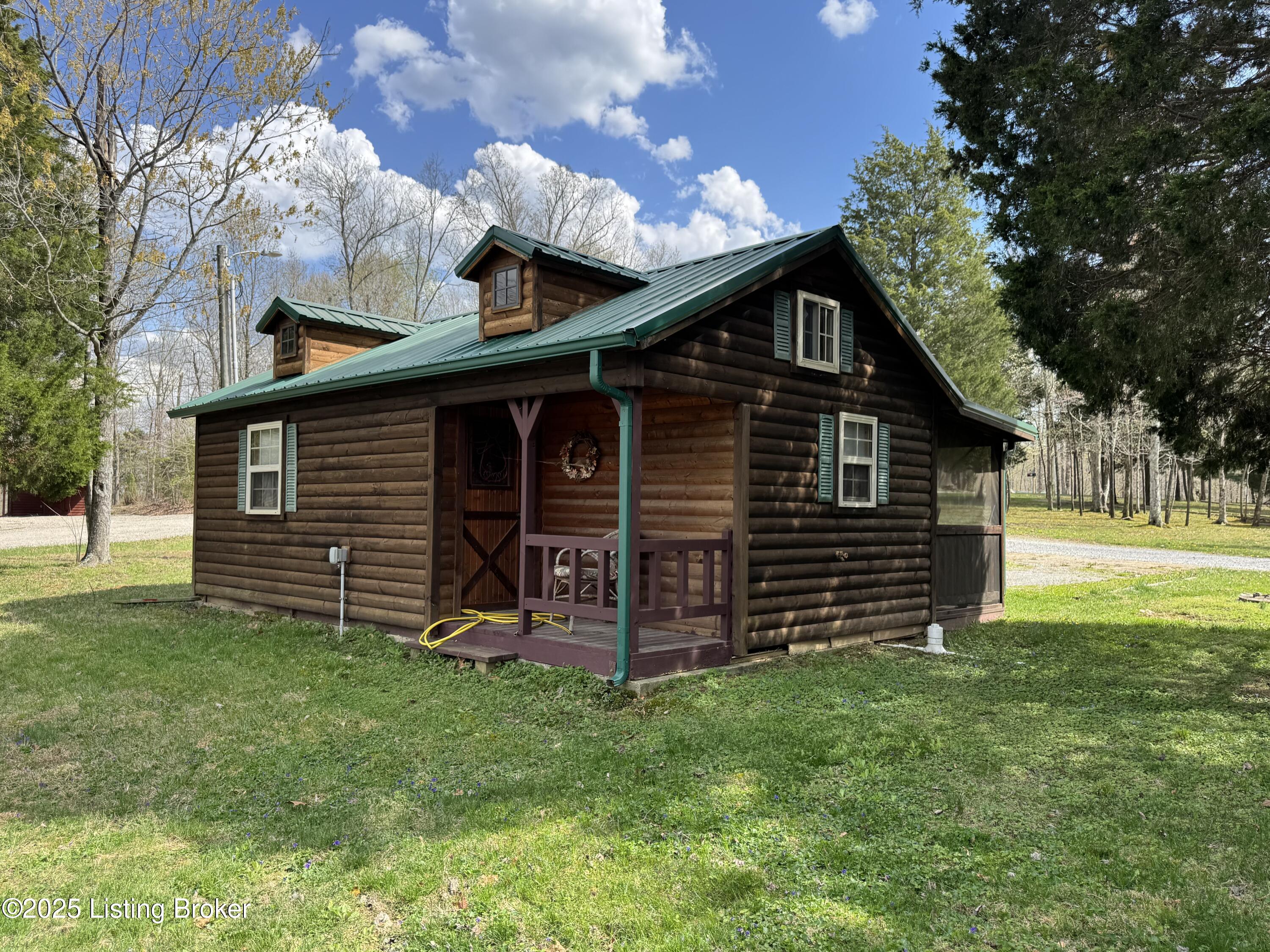 661 Blue Bird Rd, Falls Of Rough, Pennsylvania image 1