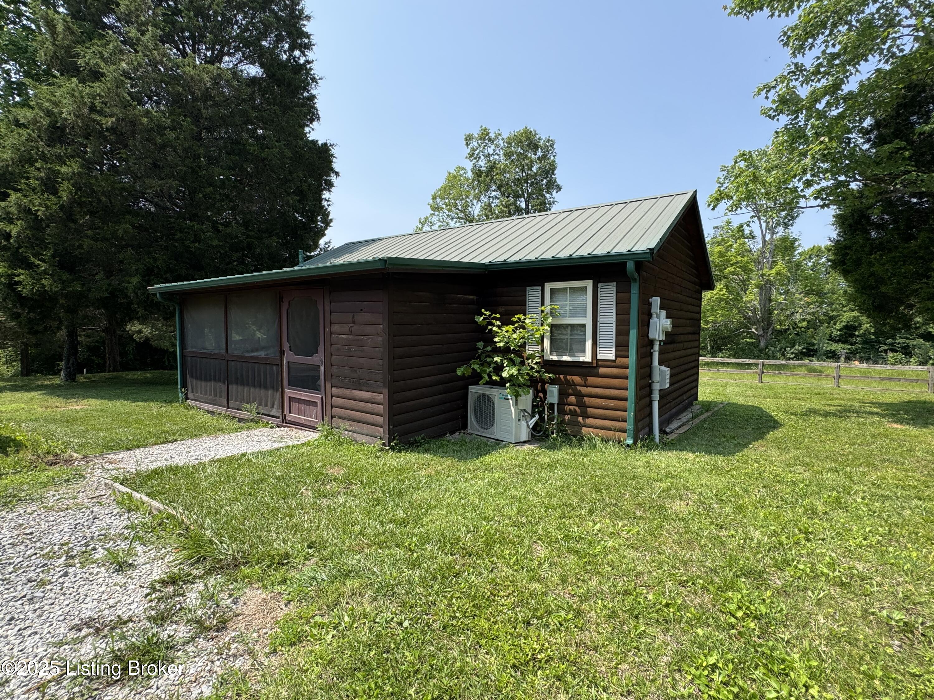 661 Blue Bird Rd, Falls Of Rough, Pennsylvania image 29