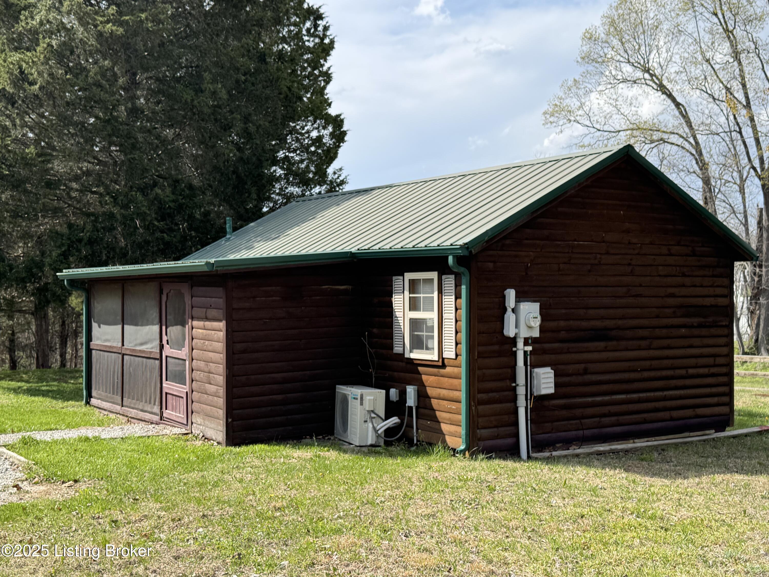 661 Blue Bird Rd, Falls Of Rough, Pennsylvania image 28