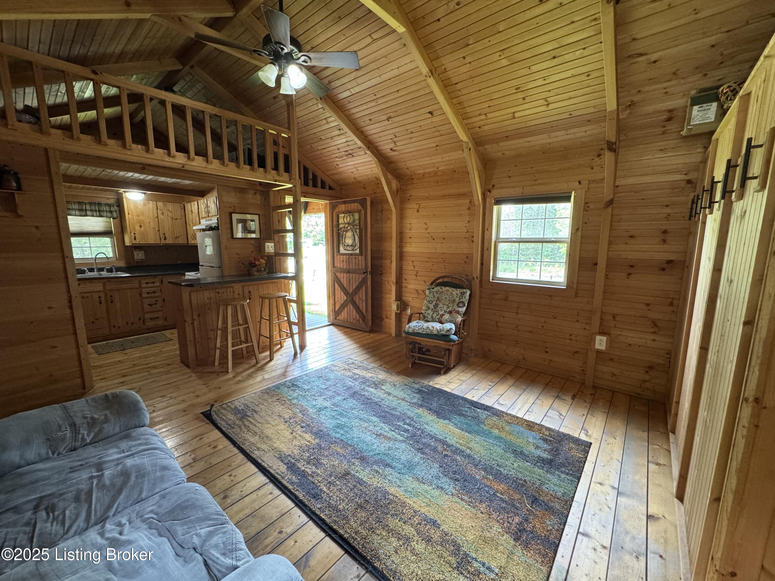 661 Blue Bird Rd, Falls Of Rough, Pennsylvania image 12