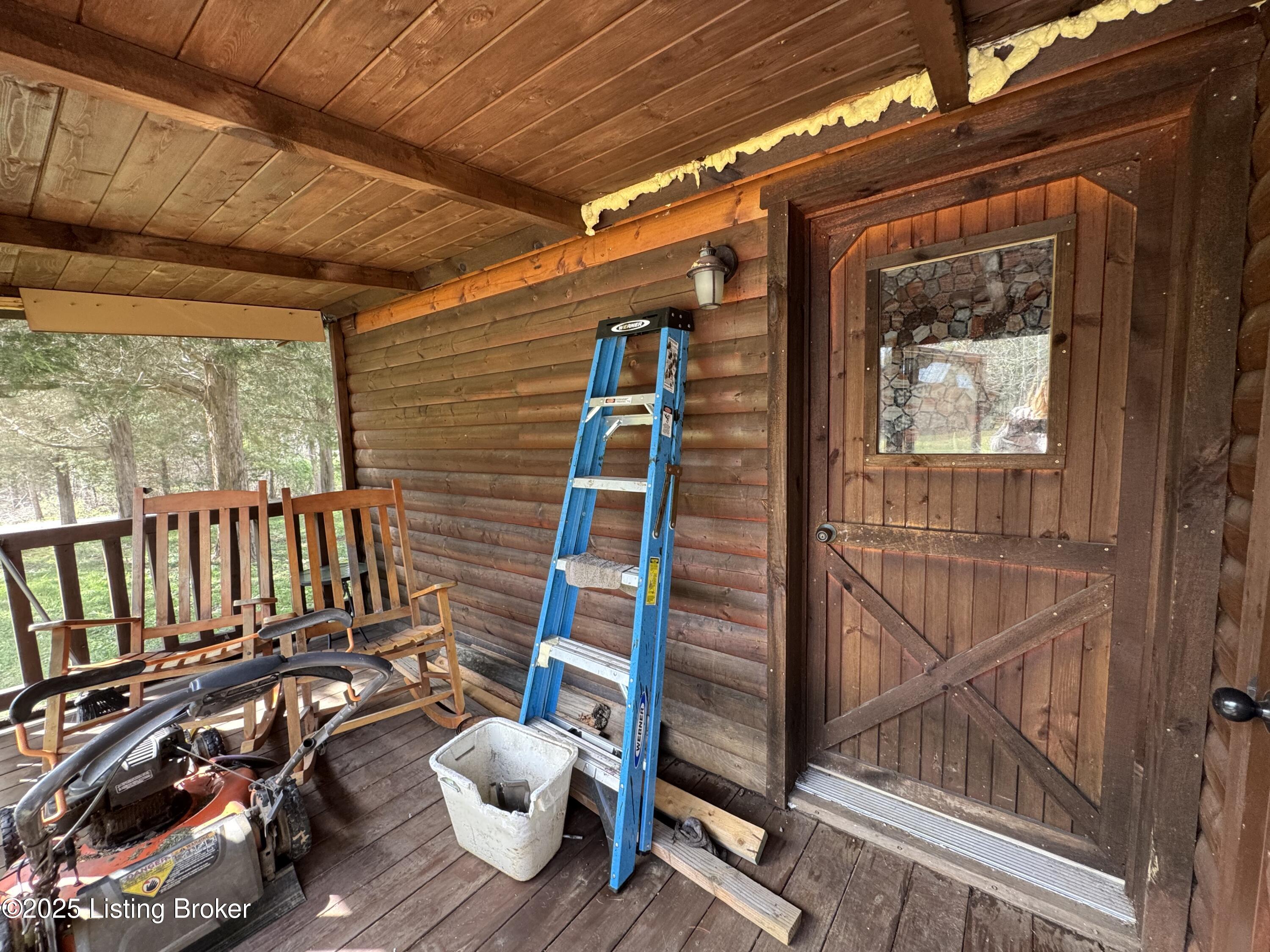 661 Blue Bird Rd, Falls Of Rough, Pennsylvania image 23