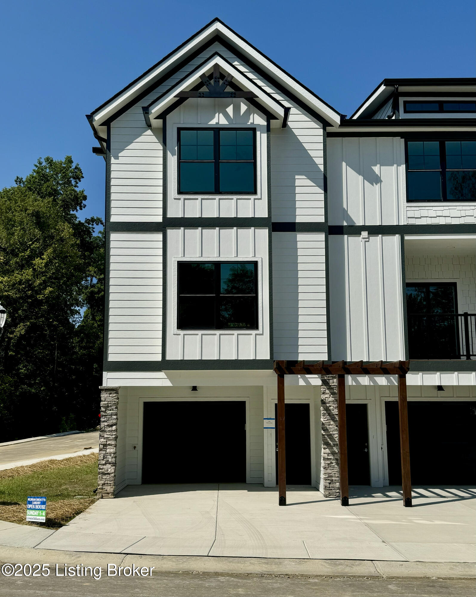 7102 Park Vue Dr, Crestwood, Pennsylvania image 5