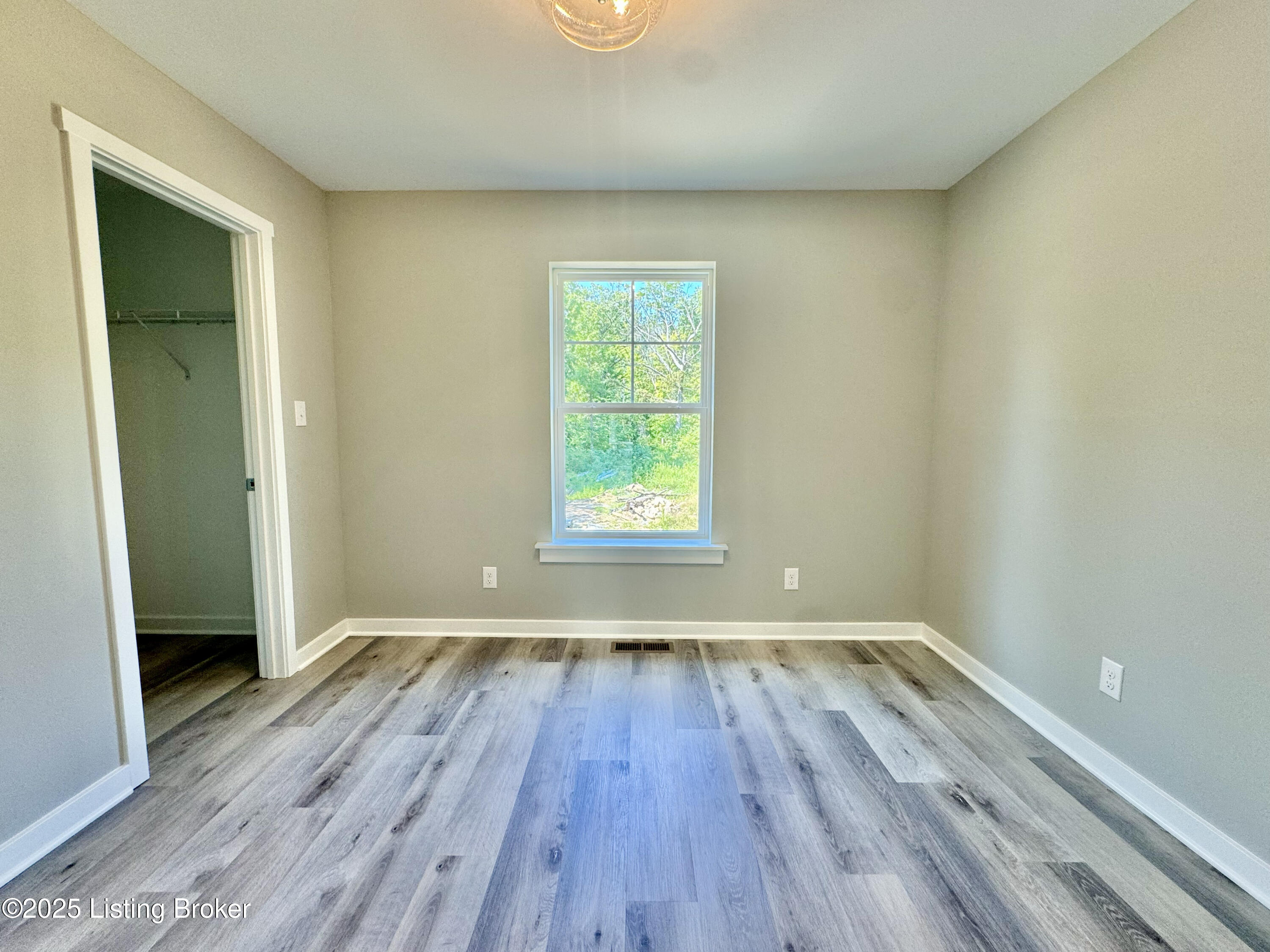 7102 Park Vue Dr, Crestwood, Pennsylvania image 12