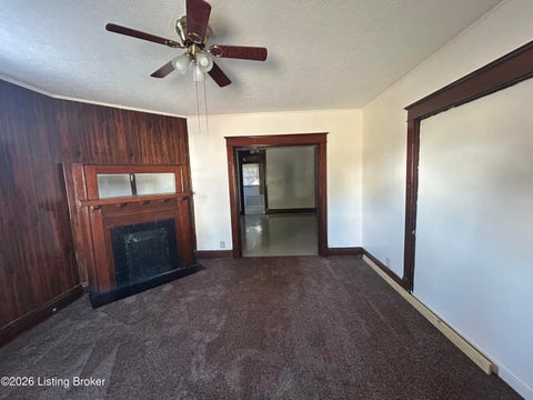 Tiny photo for 402 Amy Ave, Louisville, KY 40212 (MLS # 1729797)