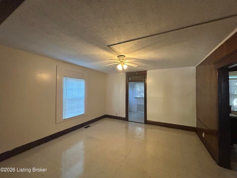 Tiny photo for 402 Amy Ave, Louisville, KY 40212 (MLS # 1729797)
