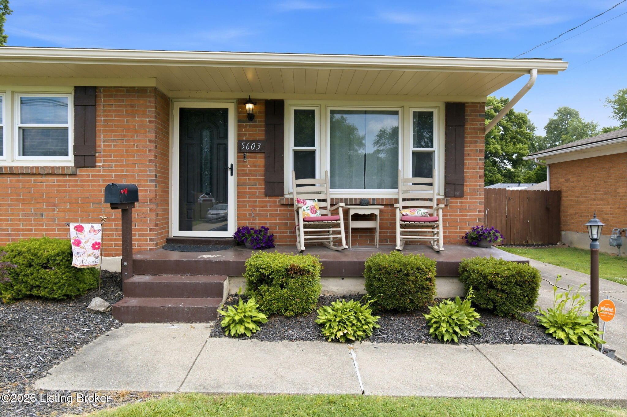 5603 Barksdale Dr