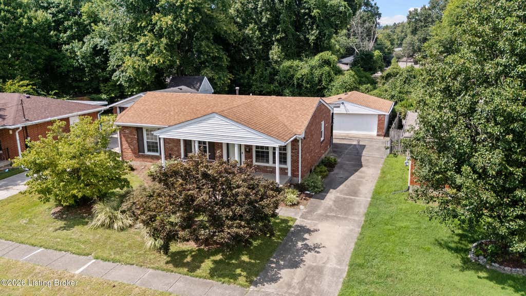 Photo of 111 Scottsdale Blvd, Louisville, KY 40214 (MLS # 1727148)