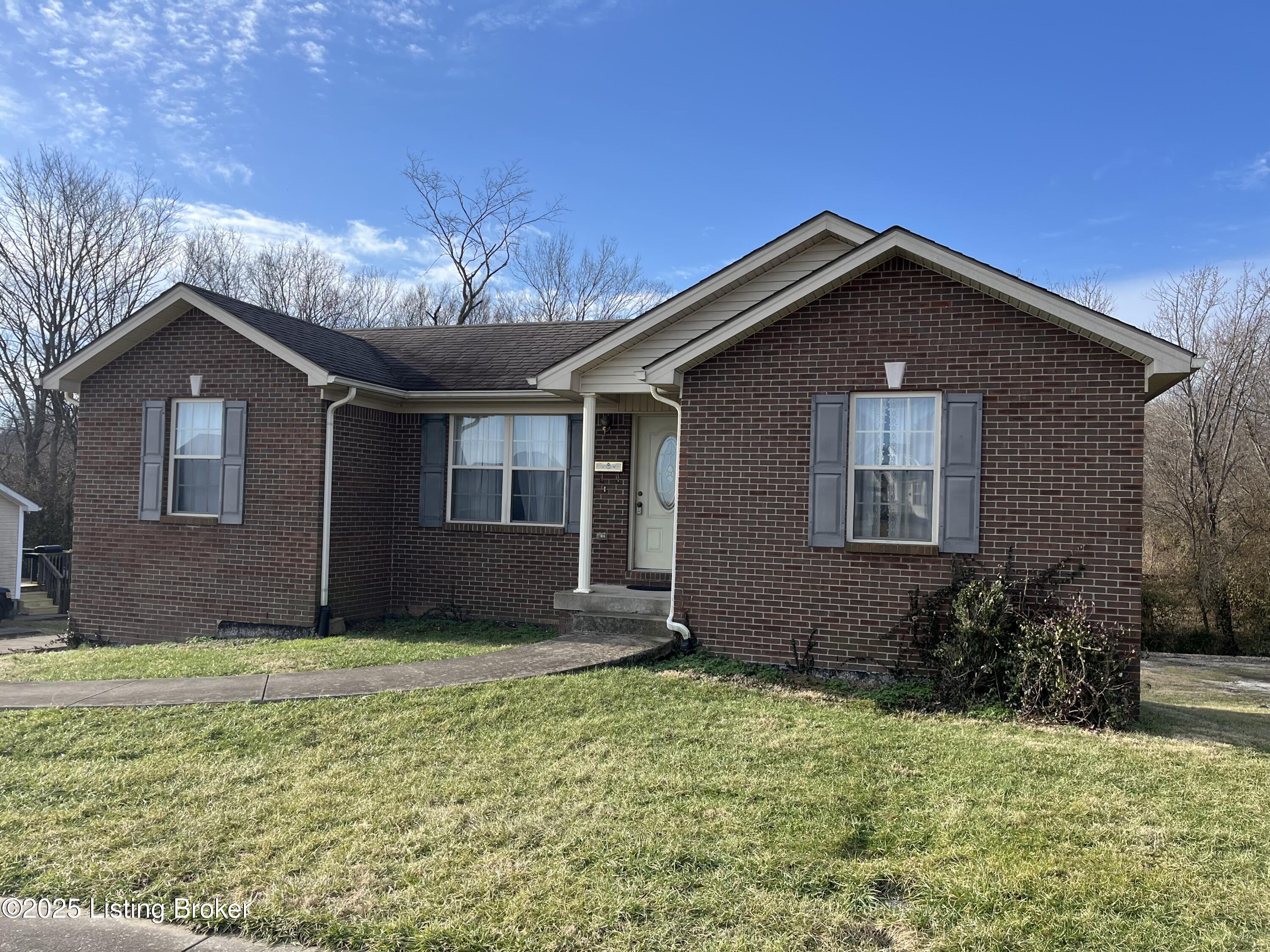 125 Oak Dr, Springfield, Kentucky image 3